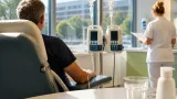 Double immunothérapie après chimiothérapie réduit de 58 % le risque de décès dans un essai sur le cancer du poumon à petites cellules
