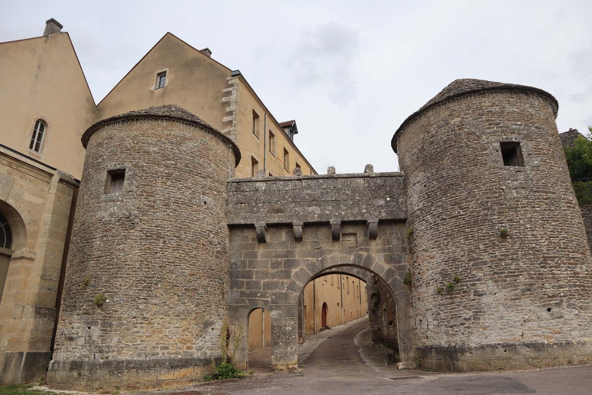 avis aux gourmands ce village de bourgogne est la capitale méconnue d'une spécialité locale à déguster absolument