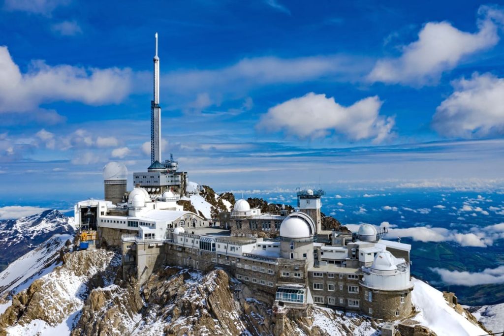 Oubliez le Mont-Blanc : ce sommet des Pyrénées offre un panorama à 360° tout aussi spectaculaire