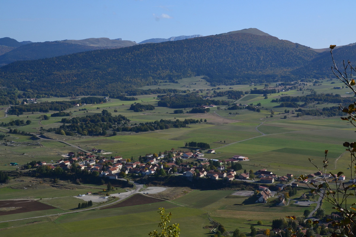 Le Vercors secret : sur les traces des résistants, découvrez un village resté hors du temps