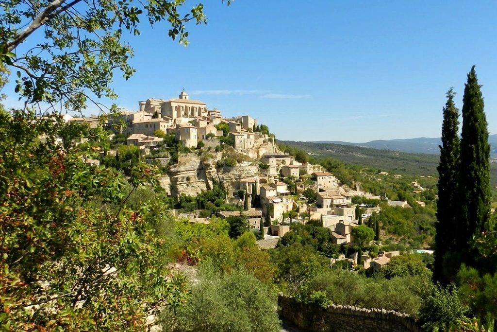24h dans un des « Plus Beaux Villages de France » : notre guide pour une escapade parfaite