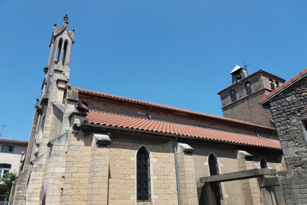 À 45 minutes de Lyon, ce village des Monts d&rsquo;Or est le secret des Lyonnais pour un déjeuner au calme 
