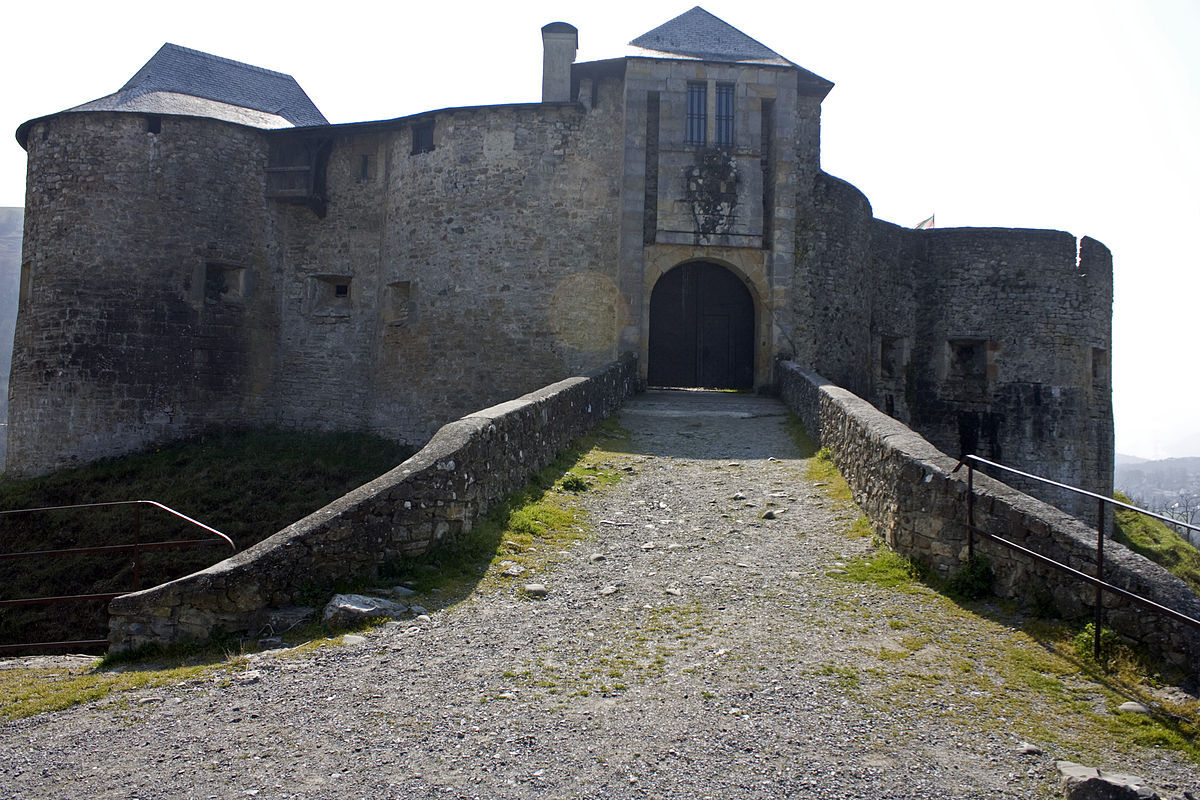 Visitez la forteresse qui a résisté à Charlemagne au cœur du Pays Basque