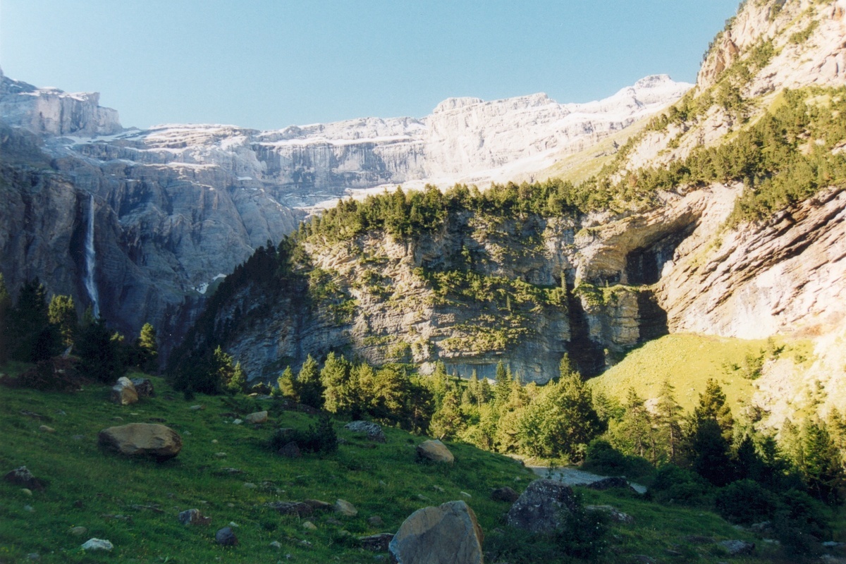 Le saviez-vous ? La plus haute cascade de France métropolitaine se trouve dans ce cirque des Pyrénées