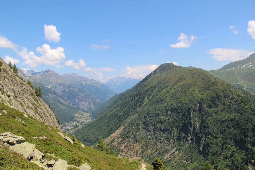 Pour une vue imprenable sur le Mont Blanc, ce sommet accessible est le spot secret des photographes en automne 