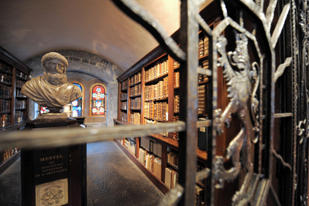 Le secret de ce village d’Alsace : la plus ancienne bibliothèque humaniste d’Europe, un trésor de la Renaissance
