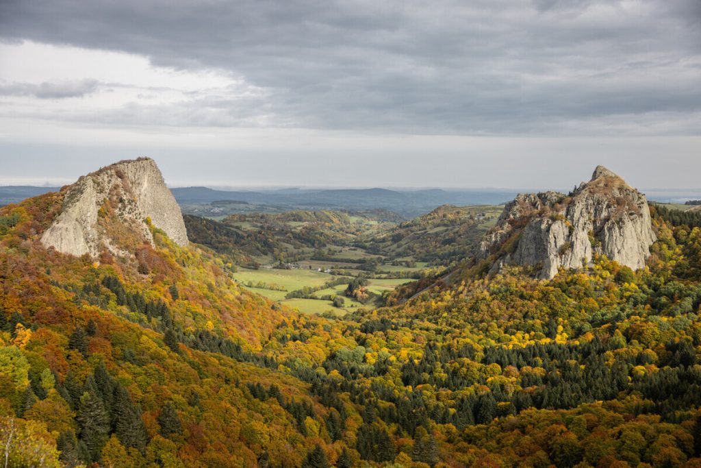 Personne ne connaît ce paysage d&rsquo;Islande en plein cœur de l&rsquo;Auvergne, un site volcanique spectaculaire