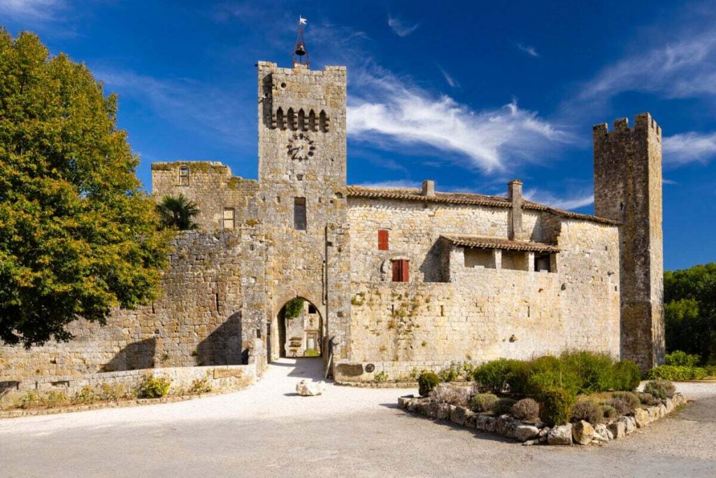 Ce village du Sud-Ouest est officiellement le plus beau de France cette année